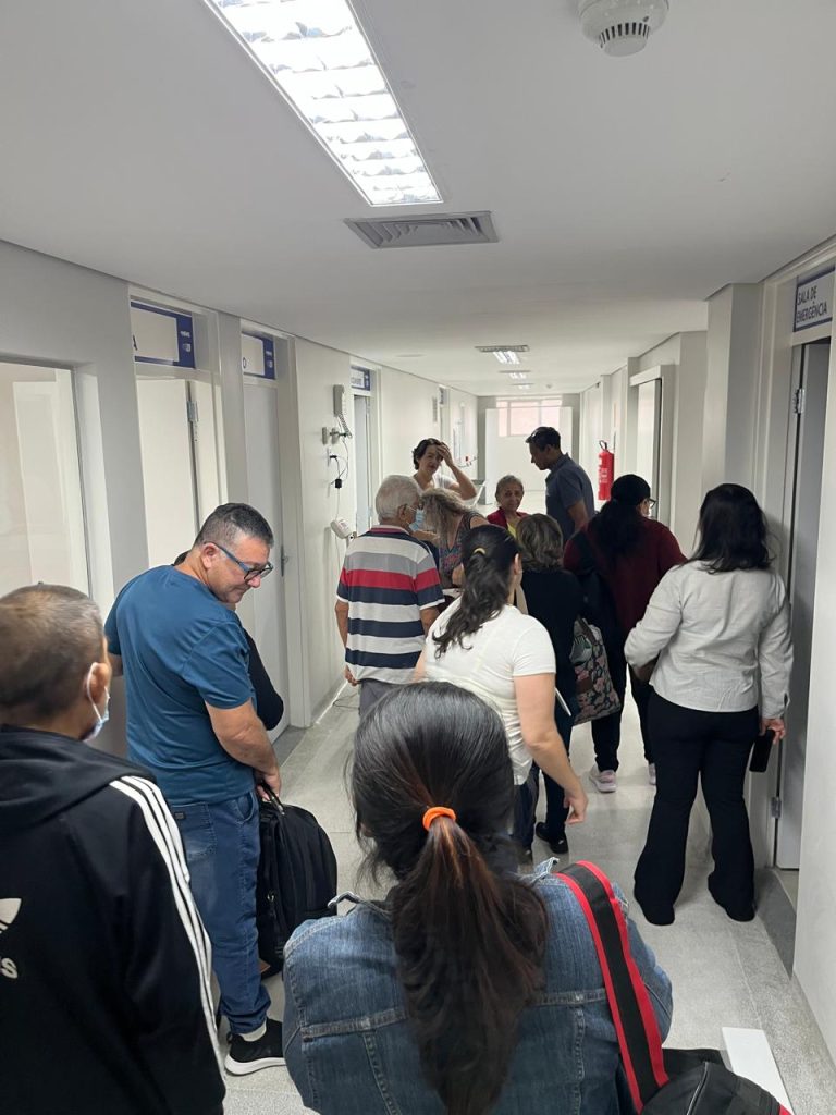 Setor de Nefrologia do HRMS é totalmente reformado após investimento de R$ 2,1 milhões Setor de Nefrologia do HRMS é totalmente reformado após investimento de R$ 2,1 milhões