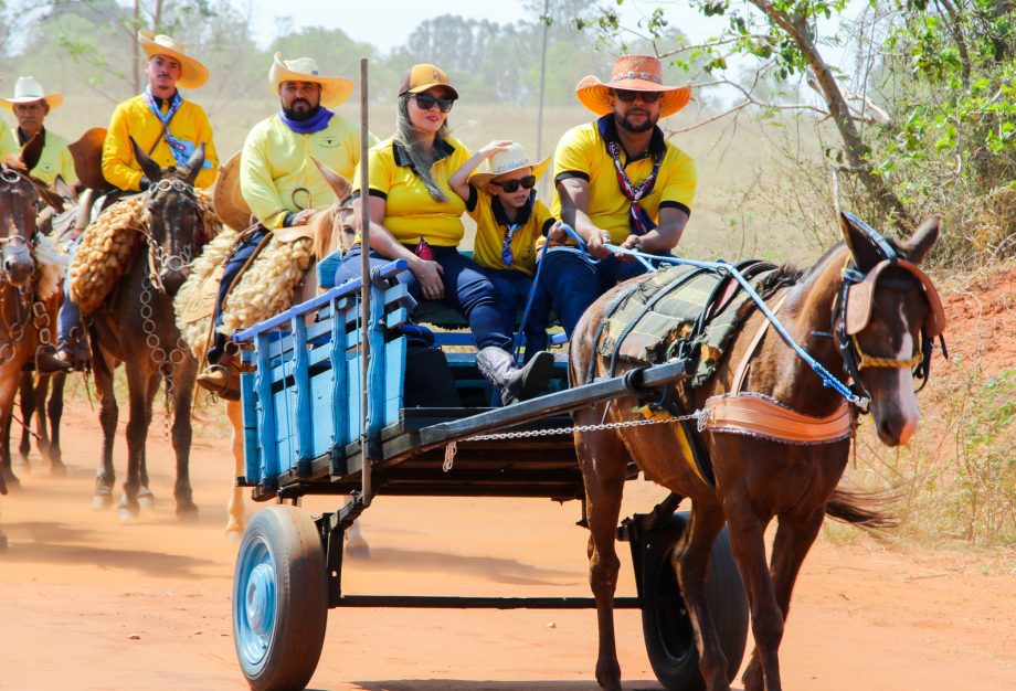18ª Cavalgada de Arapuá reuniu mais de 11 mil pessoas; veja as fotos