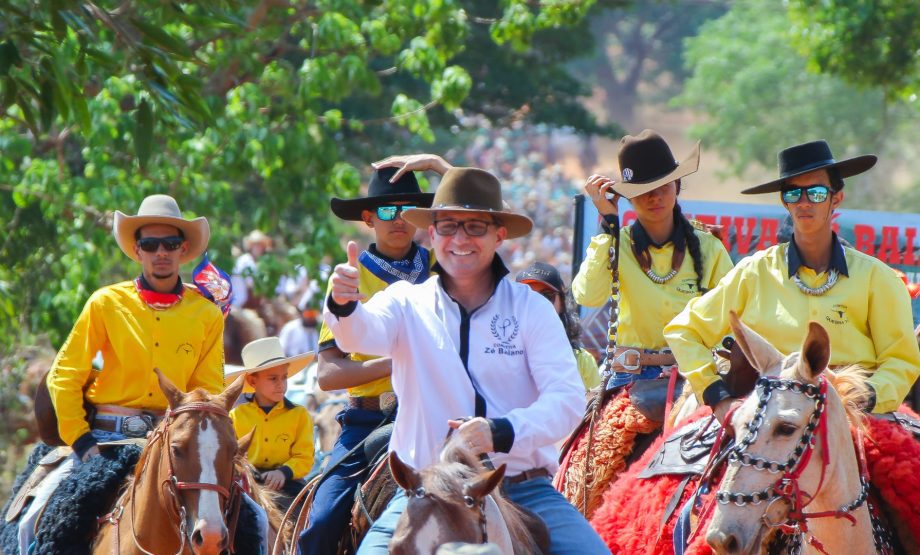 18ª Cavalgada de Arapuá reuniu mais de 11 mil pessoas; veja as fotos
