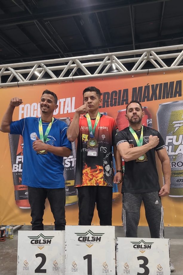 Equipe de Luta de Braço de Três Lagoas brilha em São Paulo e conquista títulos nacionais Equipe de Luta de Braço de Três Lagoas brilha em São Paulo e conquista títulos nacionais