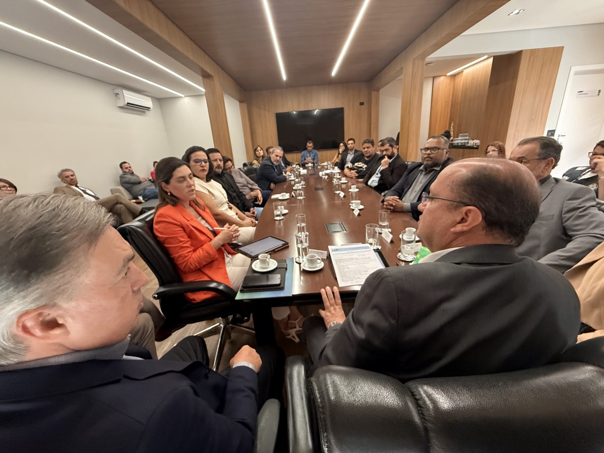 Governo de Mato Grosso do Sul e União alinham ações para promoção da paz no campo Governo de Mato Grosso do Sul e União alinham ações para promoção da paz no campo