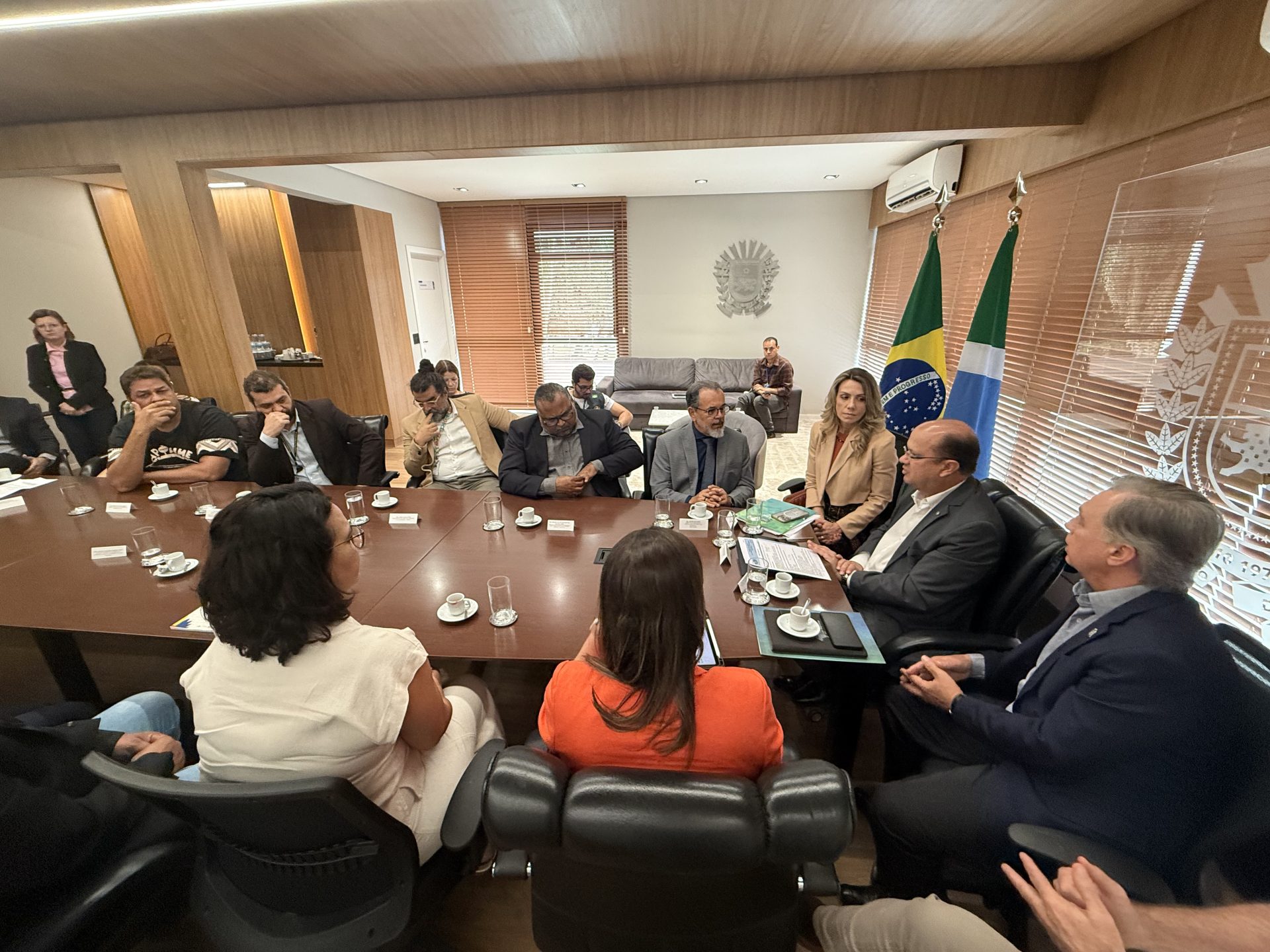 Governo de Mato Grosso do Sul e União alinham ações para promoção da paz no campo Governo de Mato Grosso do Sul e União alinham ações para promoção da paz no campo