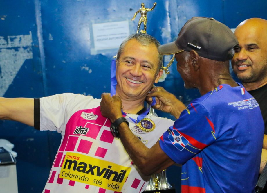 OT Marrucos vence nos Pênaltis e conquista a taça de campeão do Sênior 45+ no Madrugadão OT Marrucos vence nos Pênaltis e conquista a taça de campeão do Sênior 45+ no Madrugadão