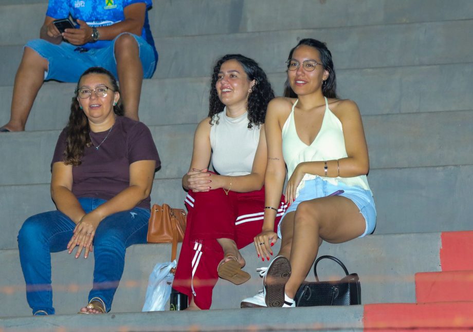 OT Marrucos vence nos Pênaltis e conquista a taça de campeão do Sênior 45+ no Madrugadão OT Marrucos vence nos Pênaltis e conquista a taça de campeão do Sênior 45+ no Madrugadão