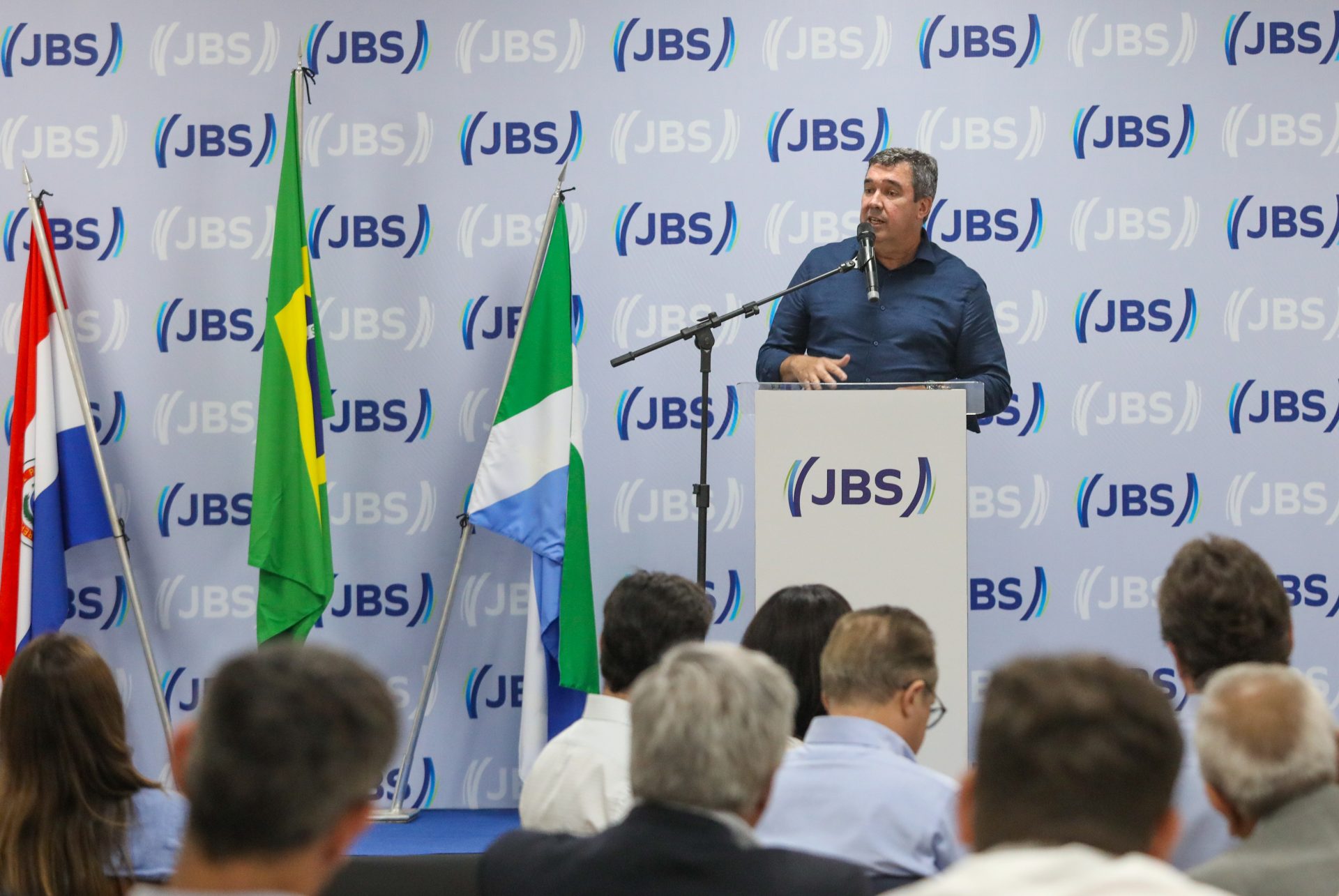 Modelo de gestão fiscal e econômica de MS ganha elogios de presidente do Paraguai e gigante do setor de carnes