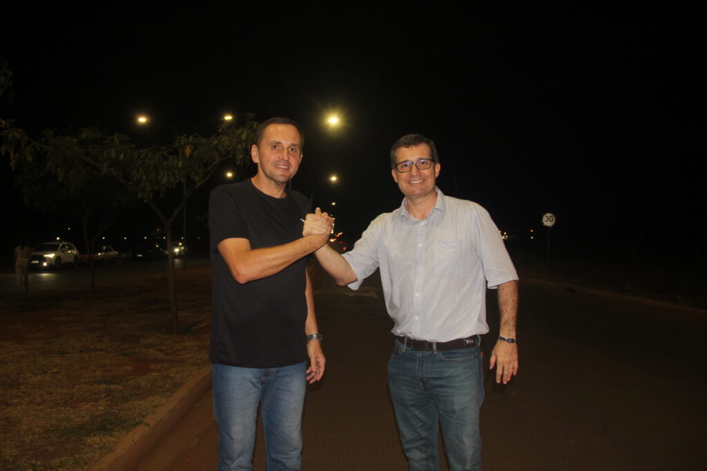 Três Lagoas dá o start na modernização da iluminação pública com tecnologia de ponta em LED Três Lagoas dá o start na modernização da iluminação pública com tecnologia de ponta em LED