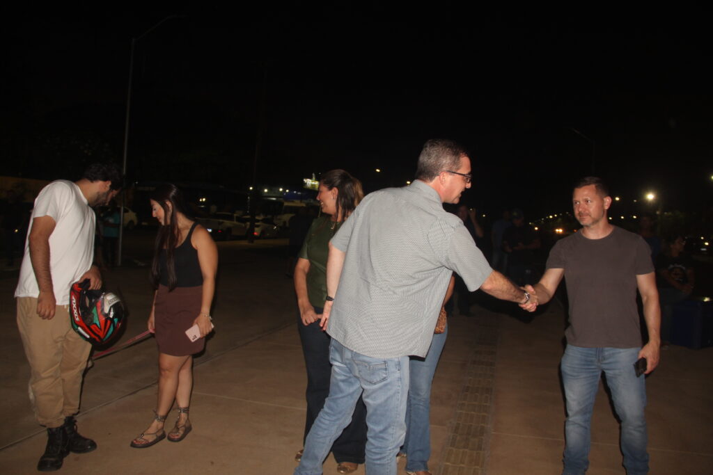 Vereadores prestigiam inauguração do parque linear da avenida Rosário Congro Vereadores prestigiam inauguração do parque linear da avenida Rosário Congro