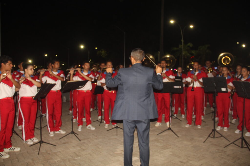 Vereadores prestigiam inauguração do parque linear da avenida Rosário Congro Vereadores prestigiam inauguração do parque linear da avenida Rosário Congro