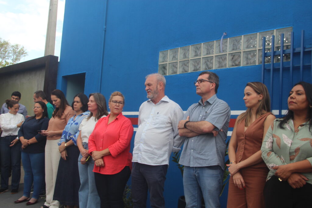 Reforma da USF Santo André é entregue e prefeito reforça compromisso com a saúde em Três Lagoas Reforma da USF Santo André é entregue e prefeito reforça compromisso com a saúde em Três Lagoas