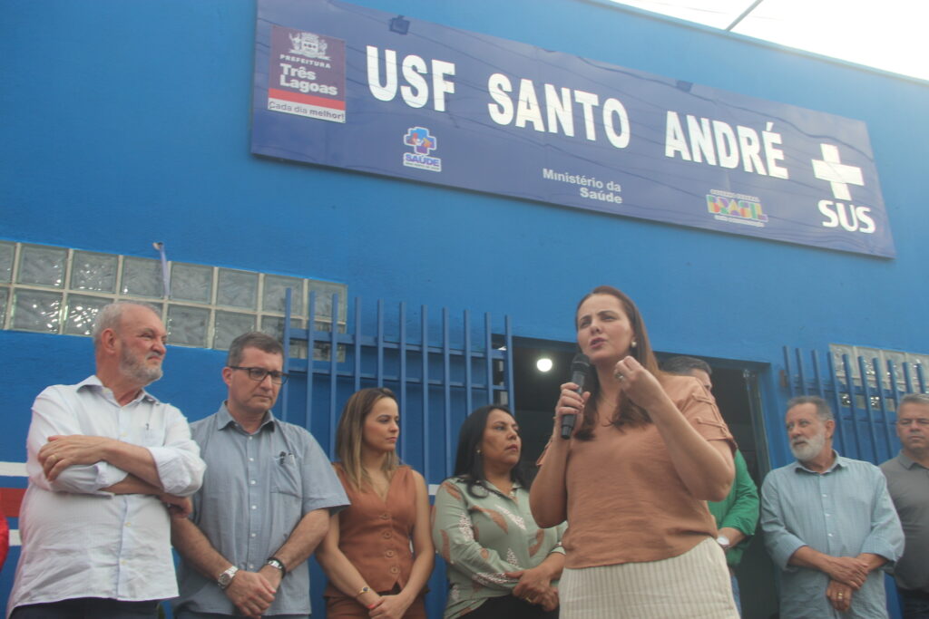 Reforma da USF Santo André é entregue e prefeito reforça compromisso com a saúde em Três Lagoas Reforma da USF Santo André é entregue e prefeito reforça compromisso com a saúde em Três Lagoas