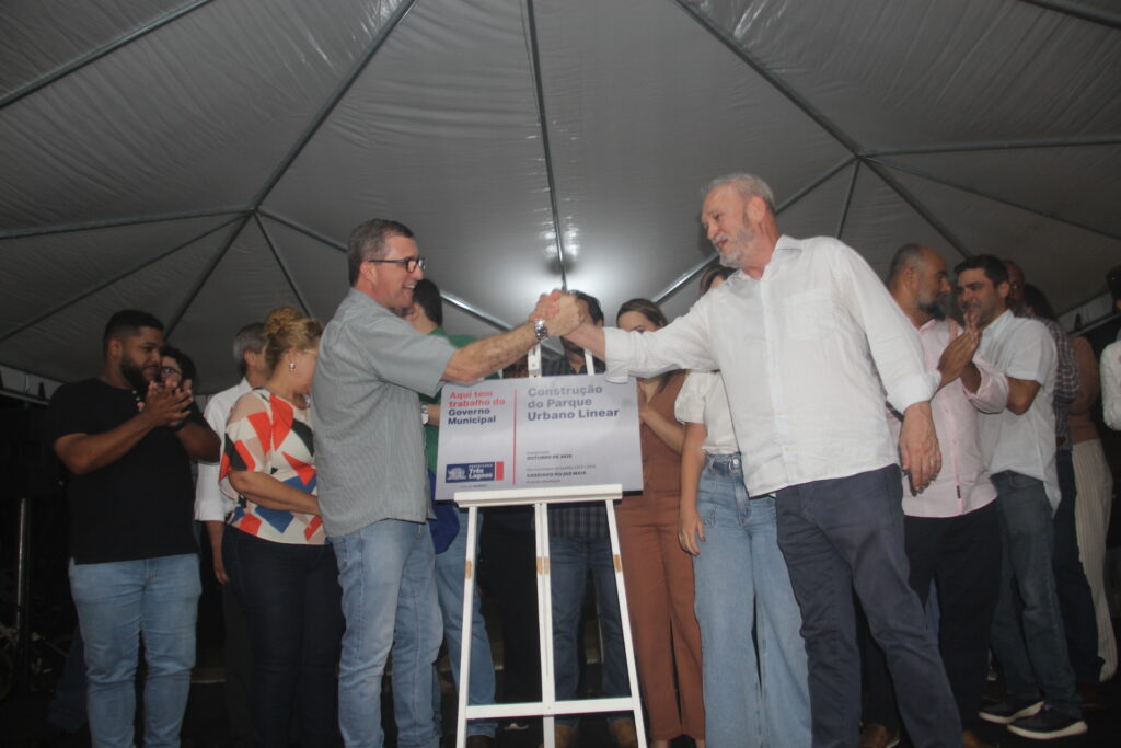 Vereadores prestigiam inauguração do parque linear da avenida Rosário Congro Vereadores prestigiam inauguração do parque linear da avenida Rosário Congro