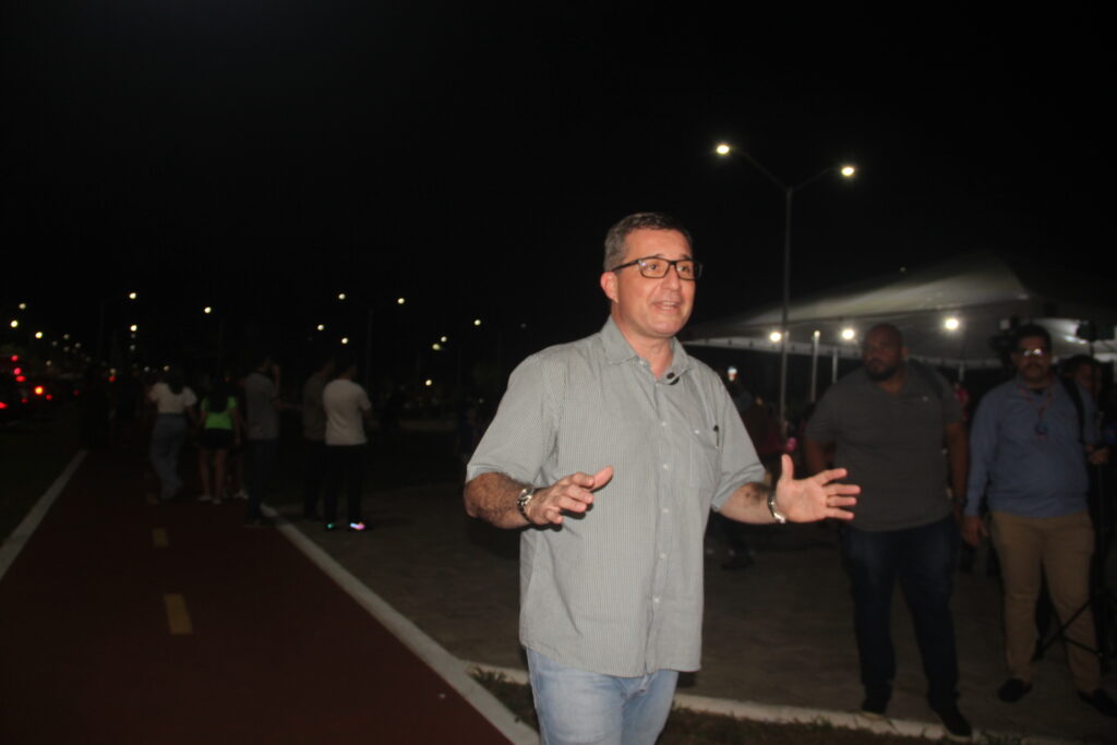 Vereadores prestigiam inauguração do parque linear da avenida Rosário Congro Vereadores prestigiam inauguração do parque linear da avenida Rosário Congro