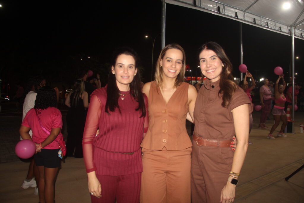 Vereadores prestigiam inauguração do parque linear da avenida Rosário Congro Vereadores prestigiam inauguração do parque linear da avenida Rosário Congro