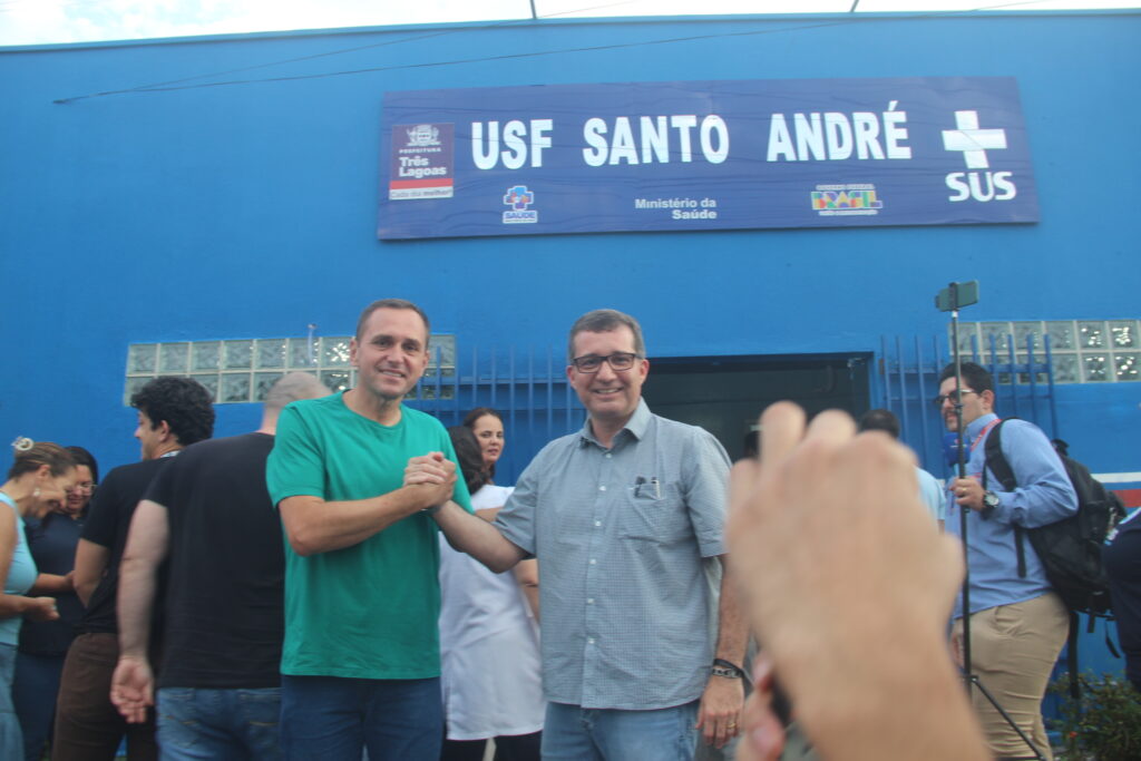 Reforma da USF Santo André é entregue e prefeito reforça compromisso com a saúde em Três Lagoas Reforma da USF Santo André é entregue e prefeito reforça compromisso com a saúde em Três Lagoas