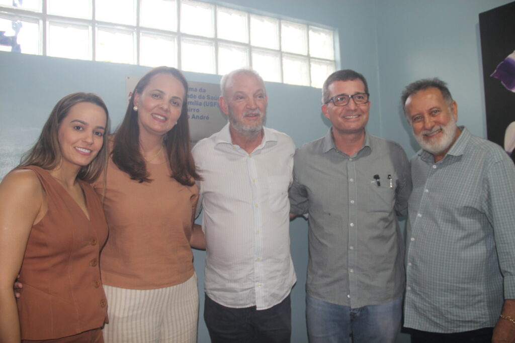 Reforma da USF Santo André é entregue e prefeito reforça compromisso com a saúde em Três Lagoas Reforma da USF Santo André é entregue e prefeito reforça compromisso com a saúde em Três Lagoas