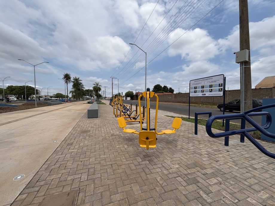 Parque Urbano Linear da Av. Rosário Congro é inaugurado pelo prefeito de Três Lagoas Parque Urbano Linear da Av. Rosário Congro é inaugurado pelo prefeito de Três Lagoas