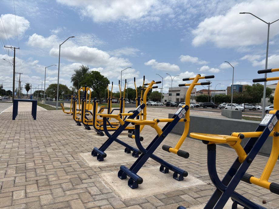 Parque Urbano Linear da Av. Rosário Congro é inaugurado pelo prefeito de Três Lagoas Parque Urbano Linear da Av. Rosário Congro é inaugurado pelo prefeito de Três Lagoas