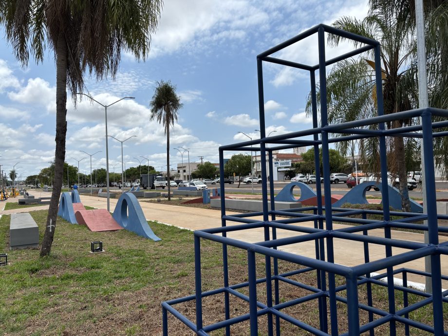 Parque Urbano Linear da Av. Rosário Congro é inaugurado pelo prefeito de Três Lagoas Parque Urbano Linear da Av. Rosário Congro é inaugurado pelo prefeito de Três Lagoas