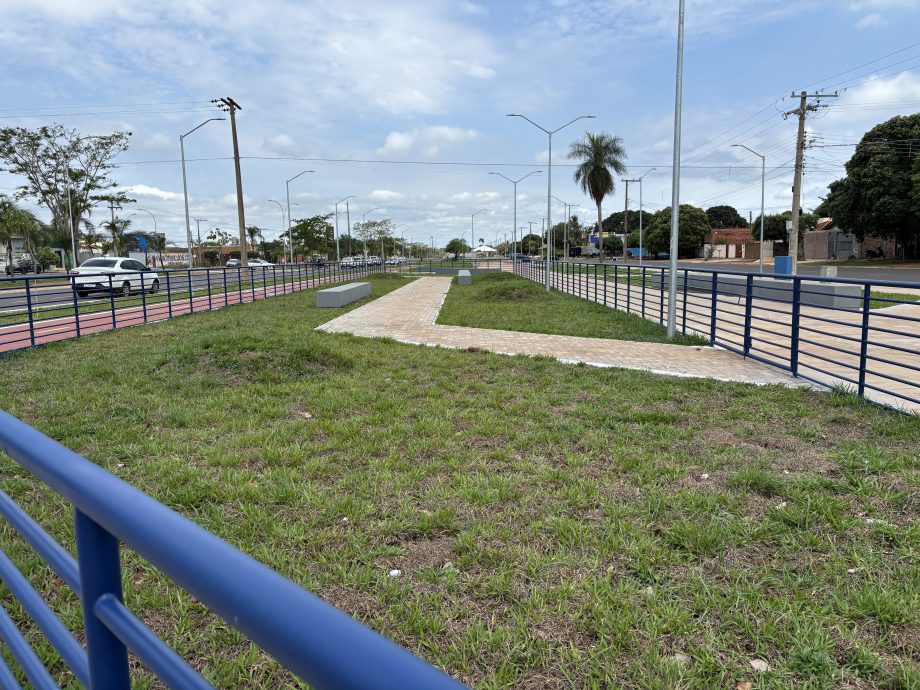 Parque Urbano Linear da Av. Rosário Congro é inaugurado pelo prefeito de Três Lagoas Parque Urbano Linear da Av. Rosário Congro é inaugurado pelo prefeito de Três Lagoas