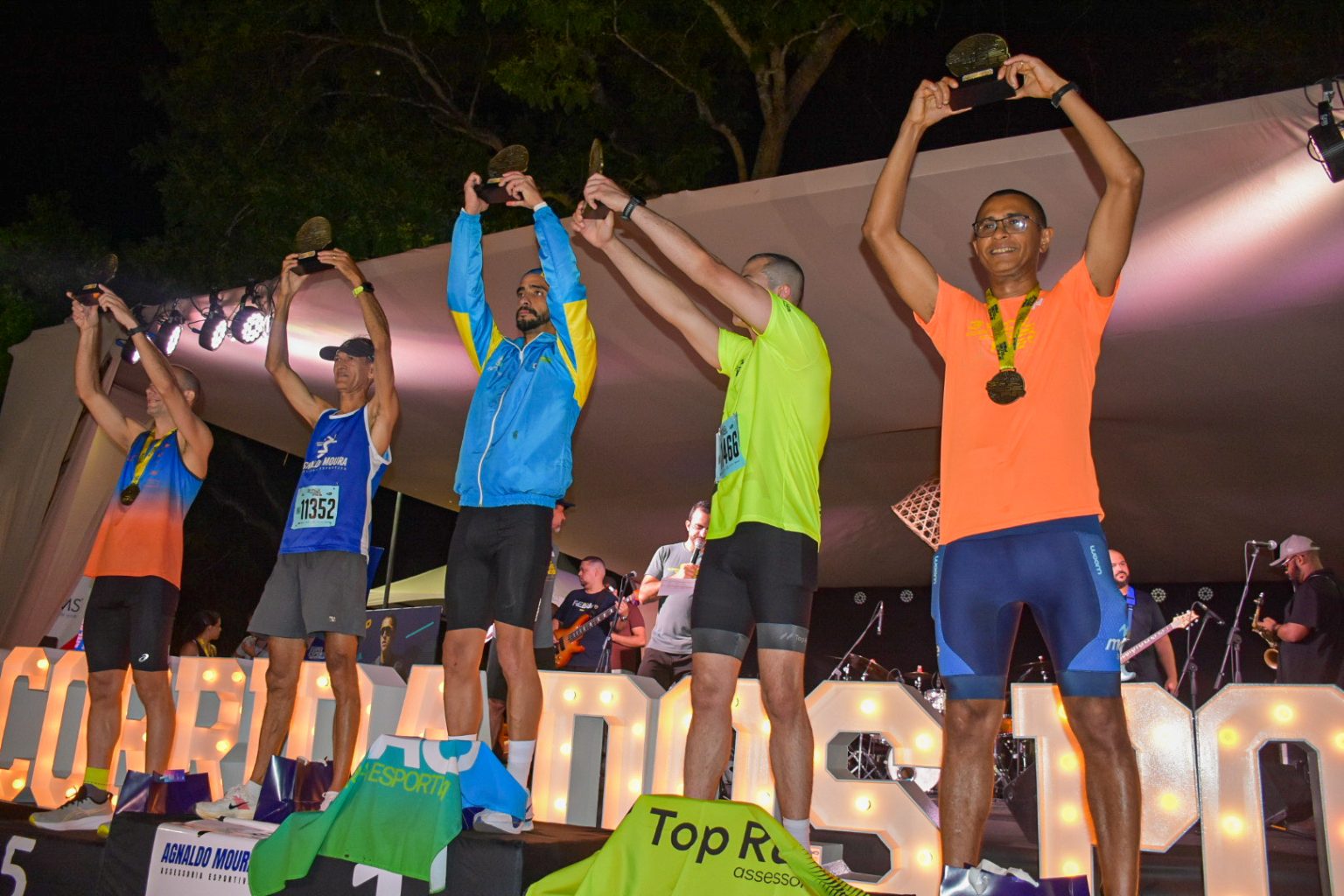 Corrida dos Poderes uniu esporte, cidadania e solidariedade em sua terceira edição Corrida dos Poderes uniu esporte, cidadania e solidariedade em sua terceira edição