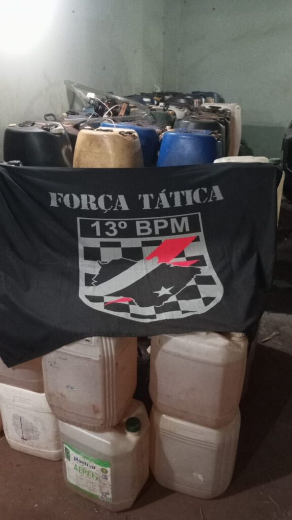 Polícia Militar desmantela esquema de furto e revenda ilegal de combustíveis em Paranaíba Polícia Militar desmantela esquema de furto e revenda ilegal de combustíveis em Paranaíba