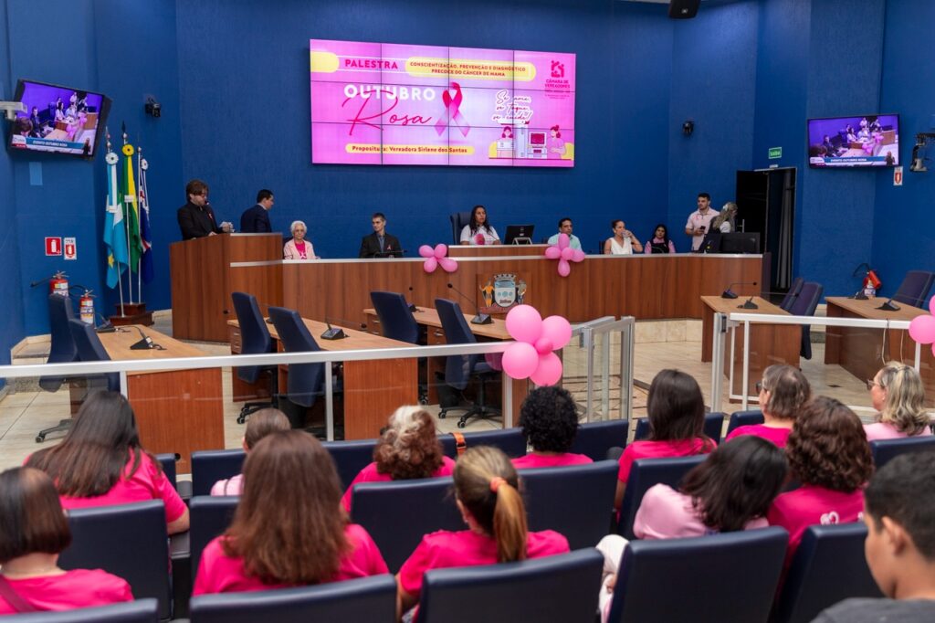 Câmara abre Outubro Rosa com palestra sobre prevenção ao câncer de mama