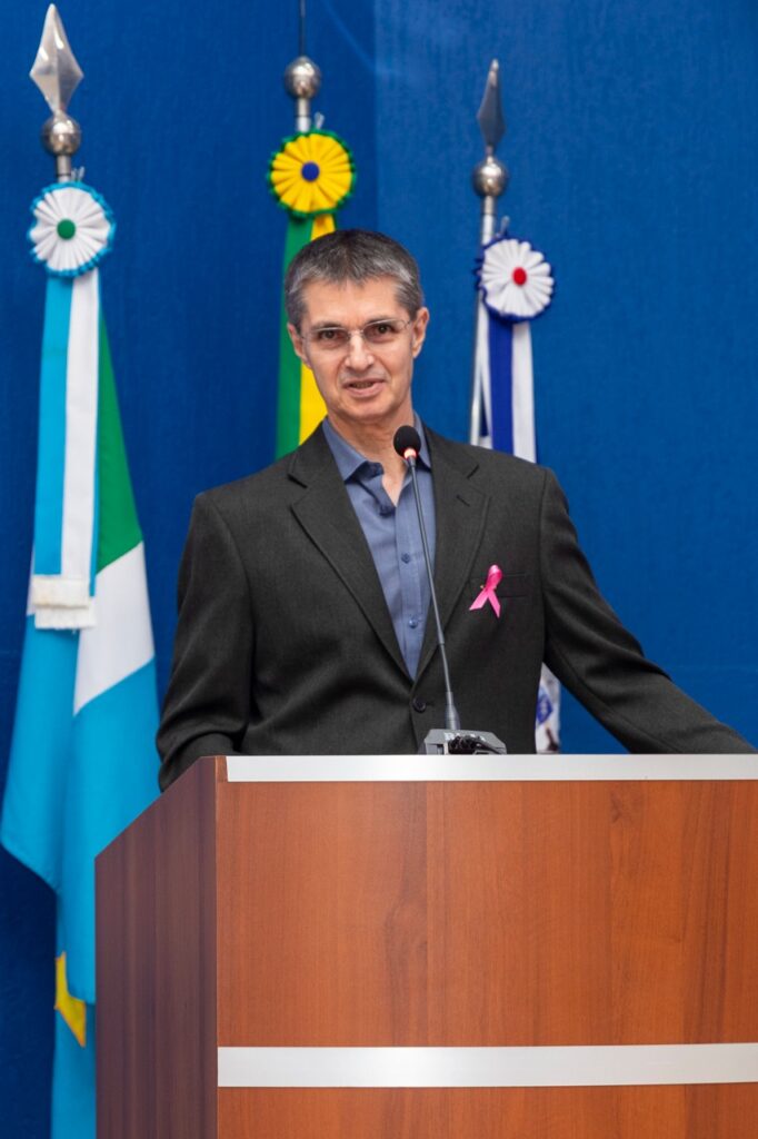 Câmara abre Outubro Rosa com palestra sobre prevenção ao câncer de mama