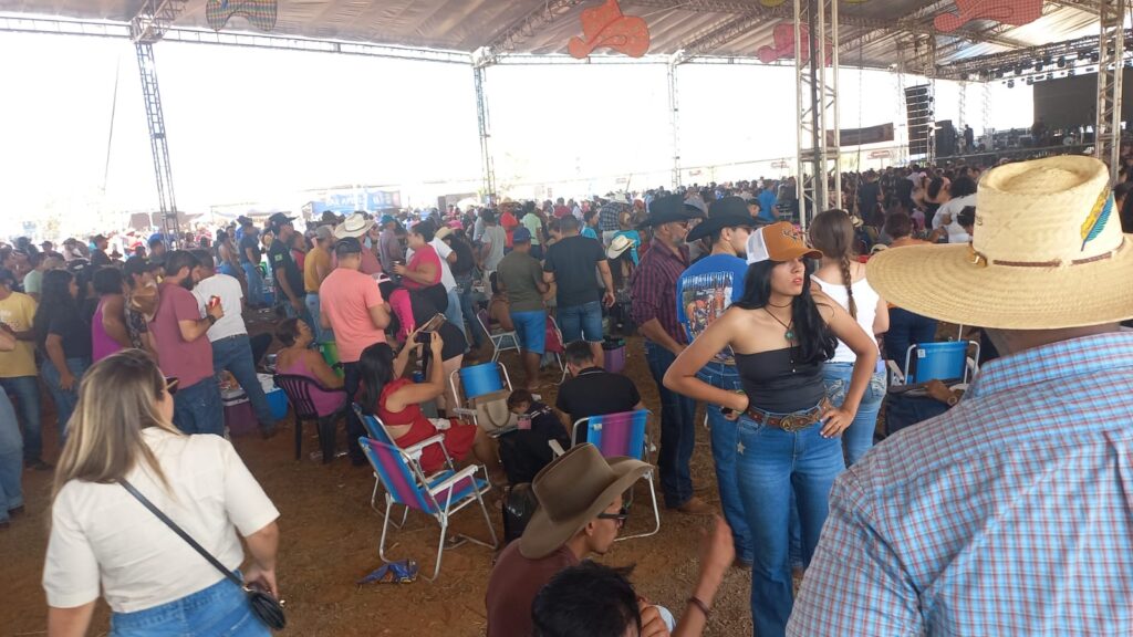 18ª Cavalgada de Arapuá reuniu mais de 11 mil pessoas; veja as fotos