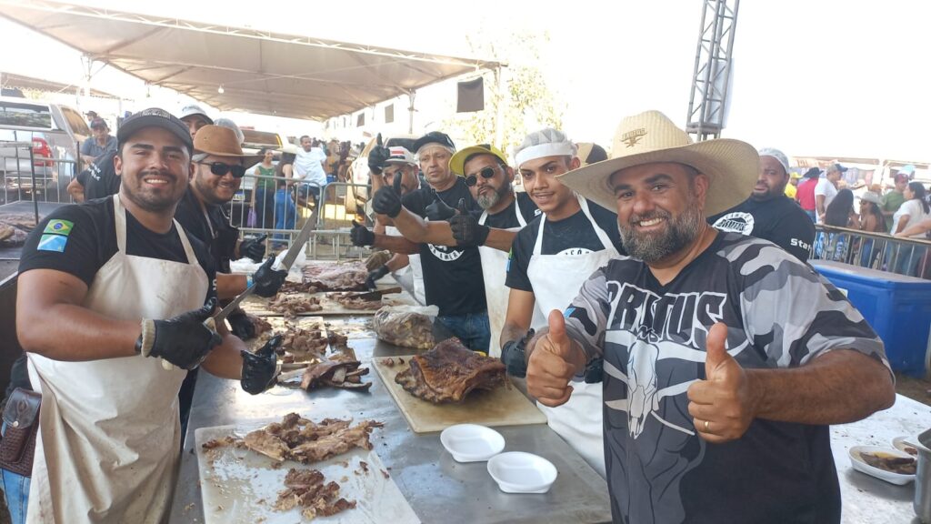 18ª Cavalgada de Arapuá reuniu mais de 11 mil pessoas; veja as fotos