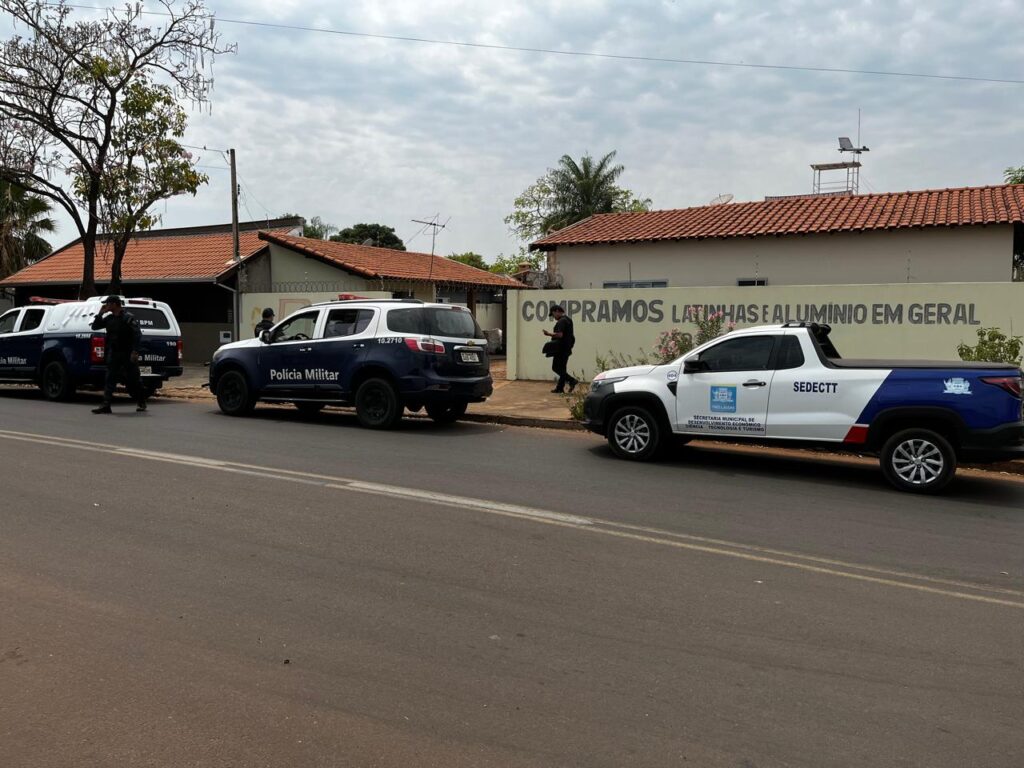 Operação Tranquilidade Pública reforça fiscalização de estabelecimentos que comercializam materiais recicláveis em Três Lagoas Operação Tranquilidade Pública reforça fiscalização de estabelecimentos que comercializam materiais recicláveis em Três Lagoas