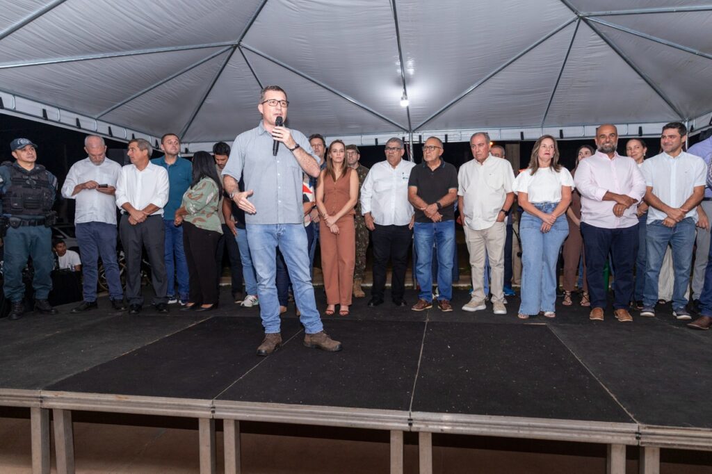 Vereadores prestigiam inauguração do parque linear da avenida Rosário Congro Vereadores prestigiam inauguração do parque linear da avenida Rosário Congro