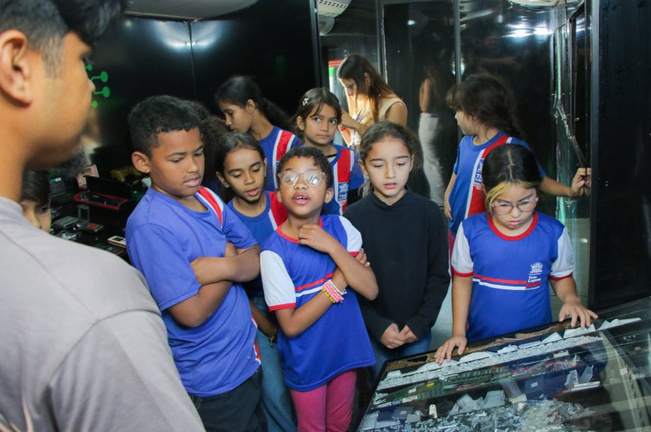 Caravana “Eletrônico Não é Lixo” tem início em Três Lagoas e segue até amanhã (22) com sorteio de prêmios Caravana “Eletrônico Não é Lixo” tem início em Três Lagoas e segue até amanhã (22) com sorteio de prêmios