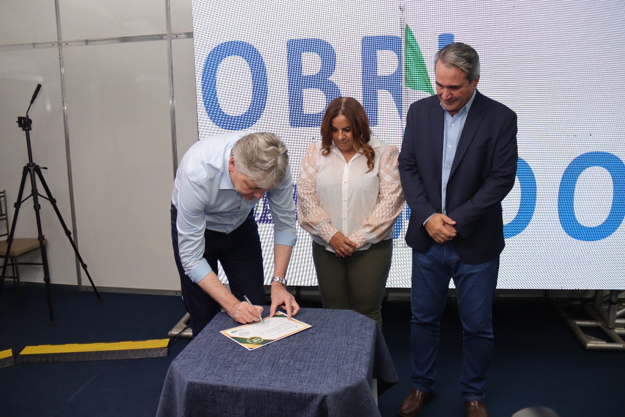 PACPOA-MS: Governo entrega primeiros certificados e amplia mercado para produtos de origem animal de 35 municípios PACPOA-MS: Governo entrega primeiros certificados e amplia mercado para produtos de origem animal de 35 municípios