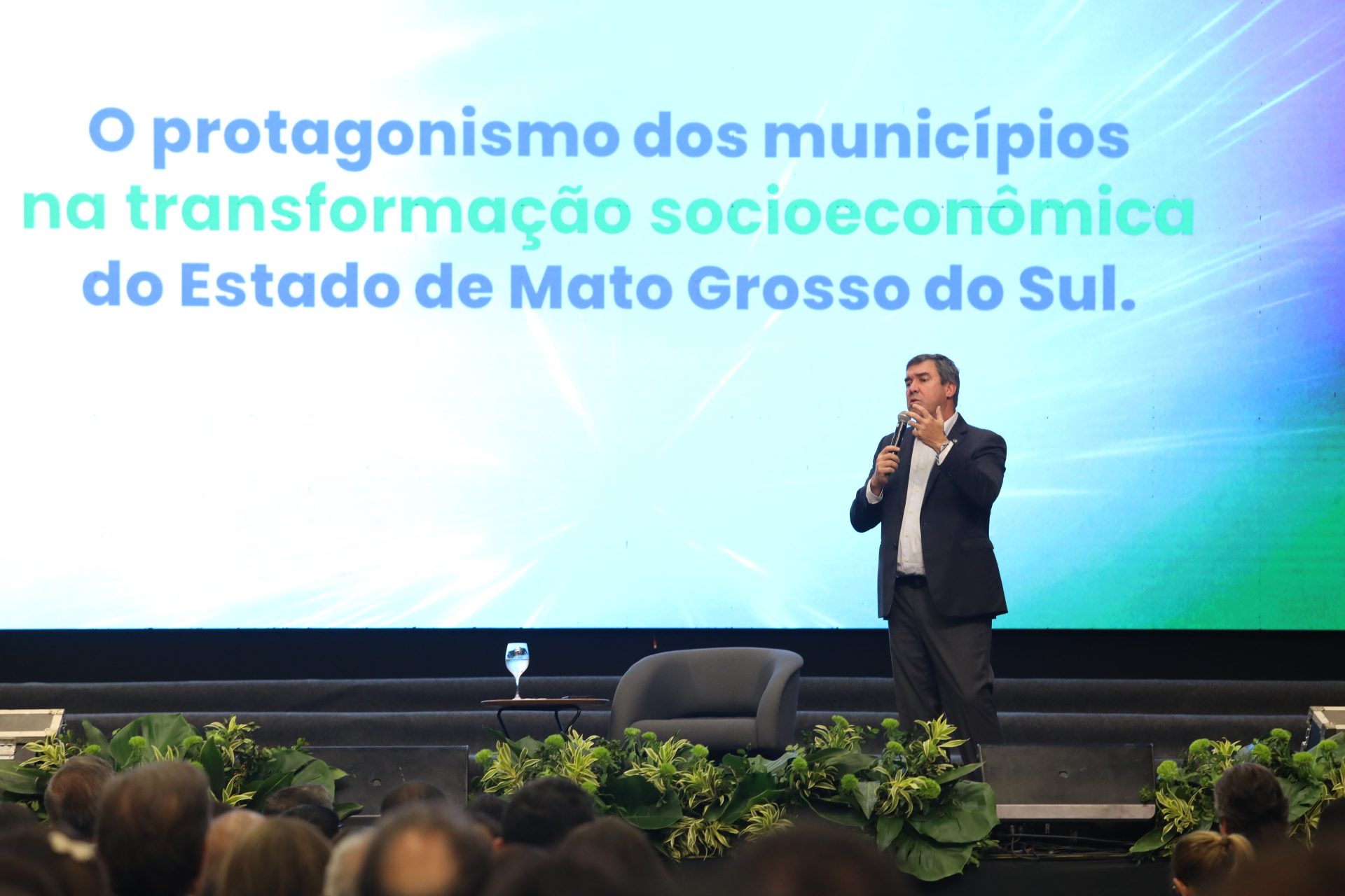 Com foco no municipalismo, Governo de MS apresenta resultados para reduzir desigualdades e promover integração Com foco no municipalismo, Governo de MS apresenta resultados para reduzir desigualdades e promover integração