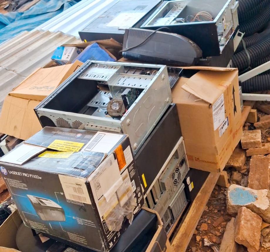 Três Lagoas arrecada 2,5 toneladas de resíduos eletrônicos durante Caravana “Eletrônico Não é Lixo” Três Lagoas arrecada 2,5 toneladas de resíduos eletrônicos durante Caravana “Eletrônico Não é Lixo”