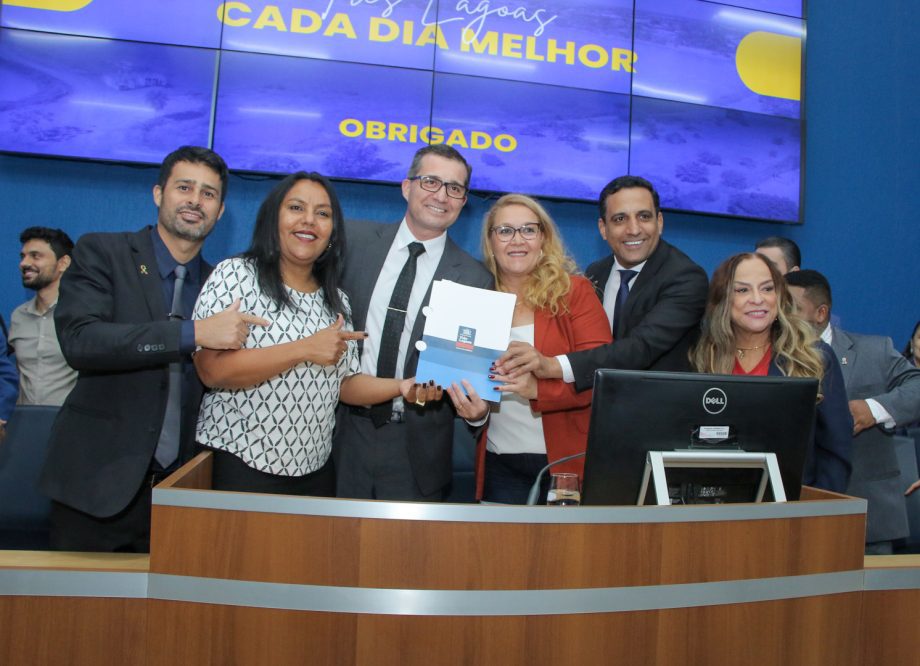 Prefeitura de TL terá expediente de 12 horas diárias com escala flexível de 6 horas para servidores a partir de janeiro Prefeitura de TL terá expediente de 12 horas diárias com escala flexível de 6 horas para servidores a partir de janeiro