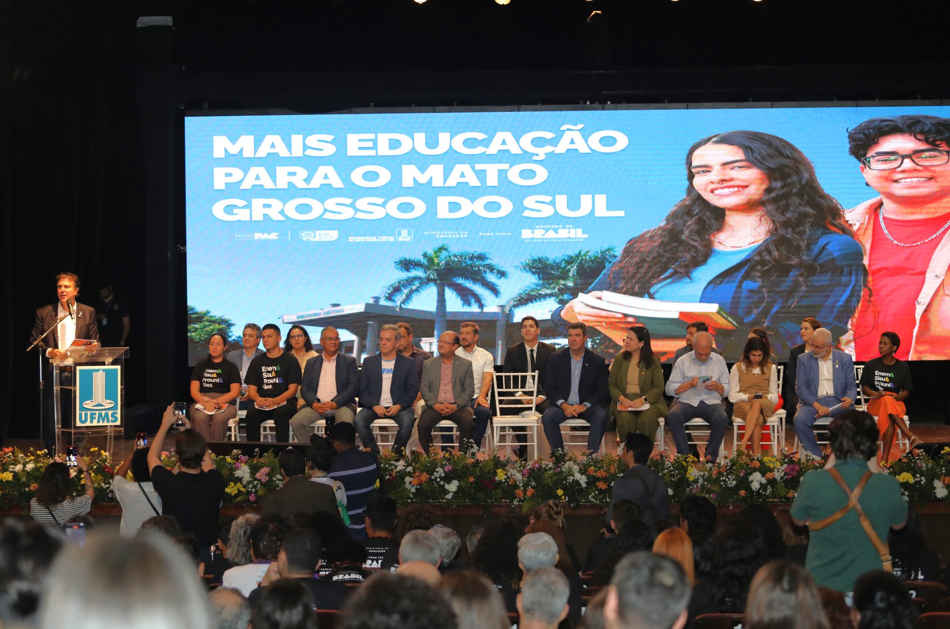 Governo de MS reforça compromisso com a educação e destaca avanço do Estado na alfabetização