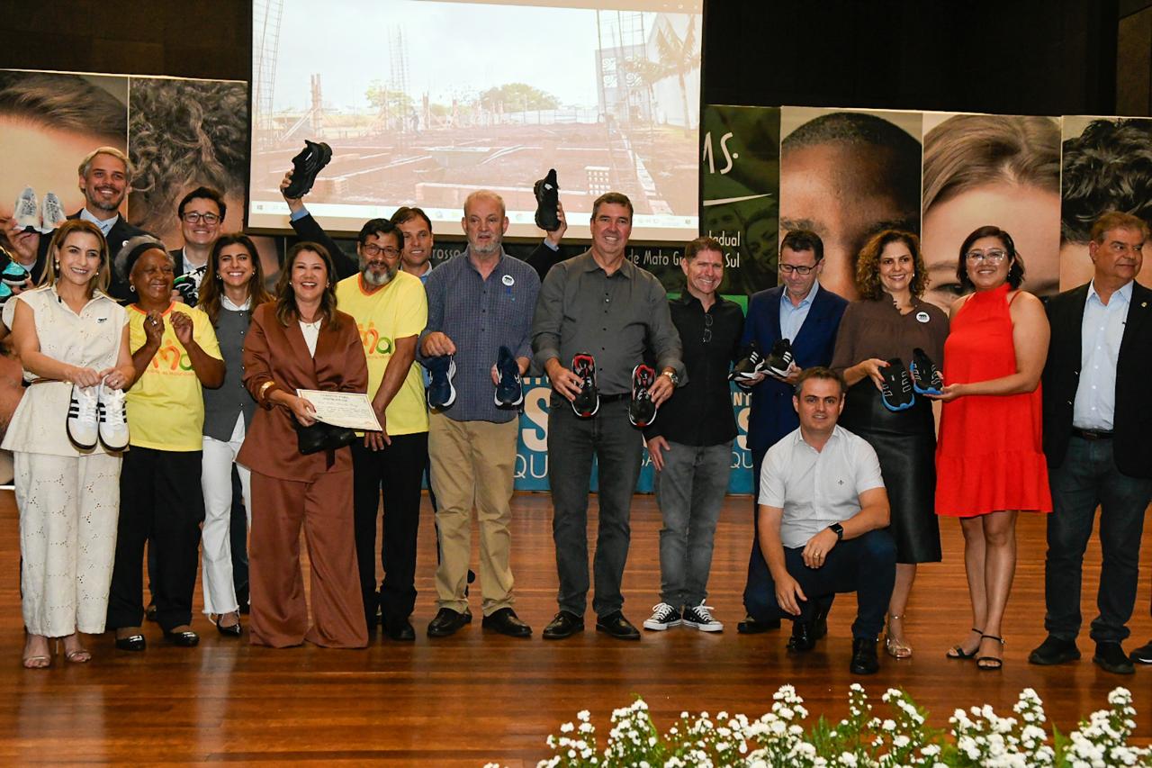 Com restaurantes universitários e outras obras na UEMS, Governo de MS fortalece educação superior Com restaurantes universitários e outras obras na UEMS, Governo de MS fortalece educação superior