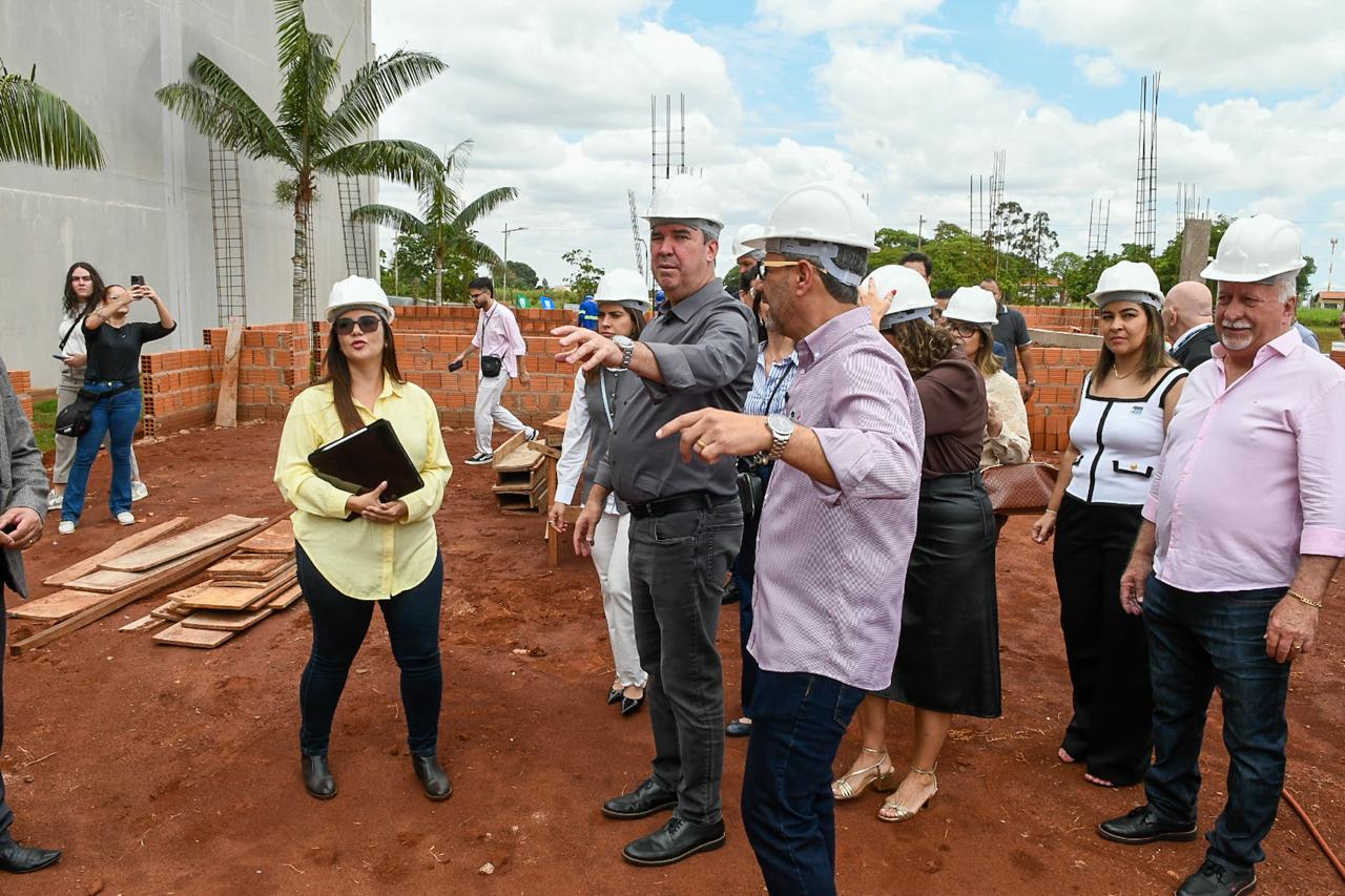 Com restaurantes universitários e outras obras na UEMS, Governo de MS fortalece educação superior Com restaurantes universitários e outras obras na UEMS, Governo de MS fortalece educação superior