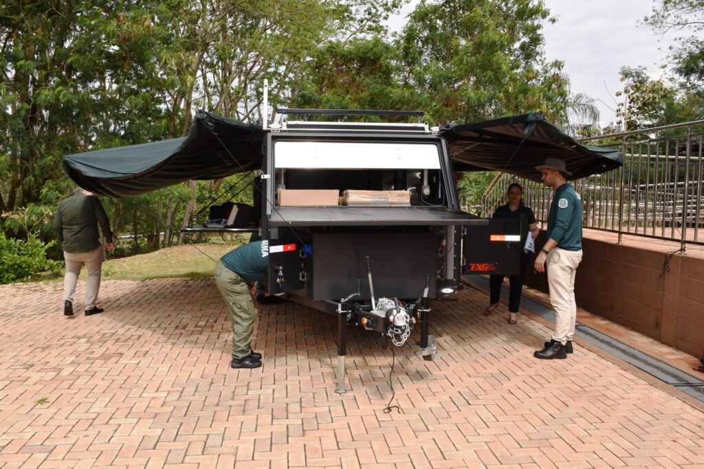 MS recebe pronto-socorro veterinário móvel para auxiliar no atendimento de animais silvestres vítimas de incêndios no Pantanal MS recebe pronto-socorro veterinário móvel para auxiliar no atendimento de animais silvestres vítimas de incêndios no Pantanal