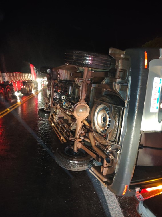 Corpo de Bombeiros atende múltiplas vítimas de colisão na BR-158, próximo a condomínio em Três Lagoas Corpo de Bombeiros atende múltiplas vítimas de colisão na BR-158, próximo a condomínio em Três Lagoas