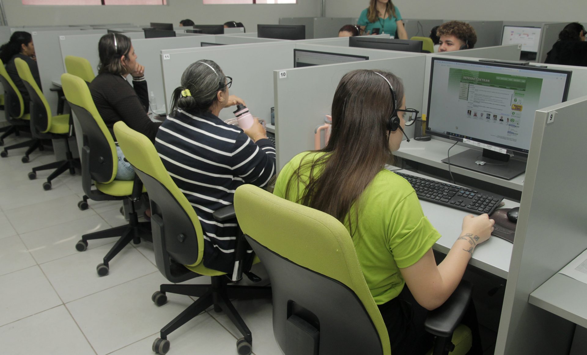 Alinhamento estratégico entre presencial e digital eleva o padrão no atendimento ao cliente do Detran-MS Alinhamento estratégico entre presencial e digital eleva o padrão no atendimento ao cliente do Detran-MS