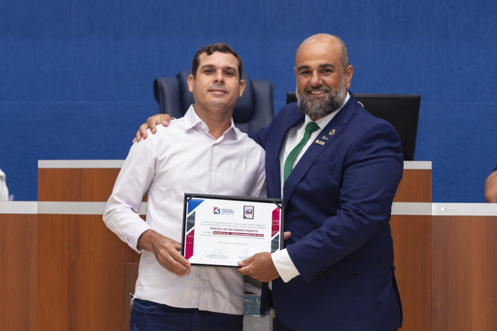 Empreendedores são homenageados por atuação no desenvolvimento de Três Lagoas Empreendedores são homenageados por atuação no desenvolvimento de Três Lagoas