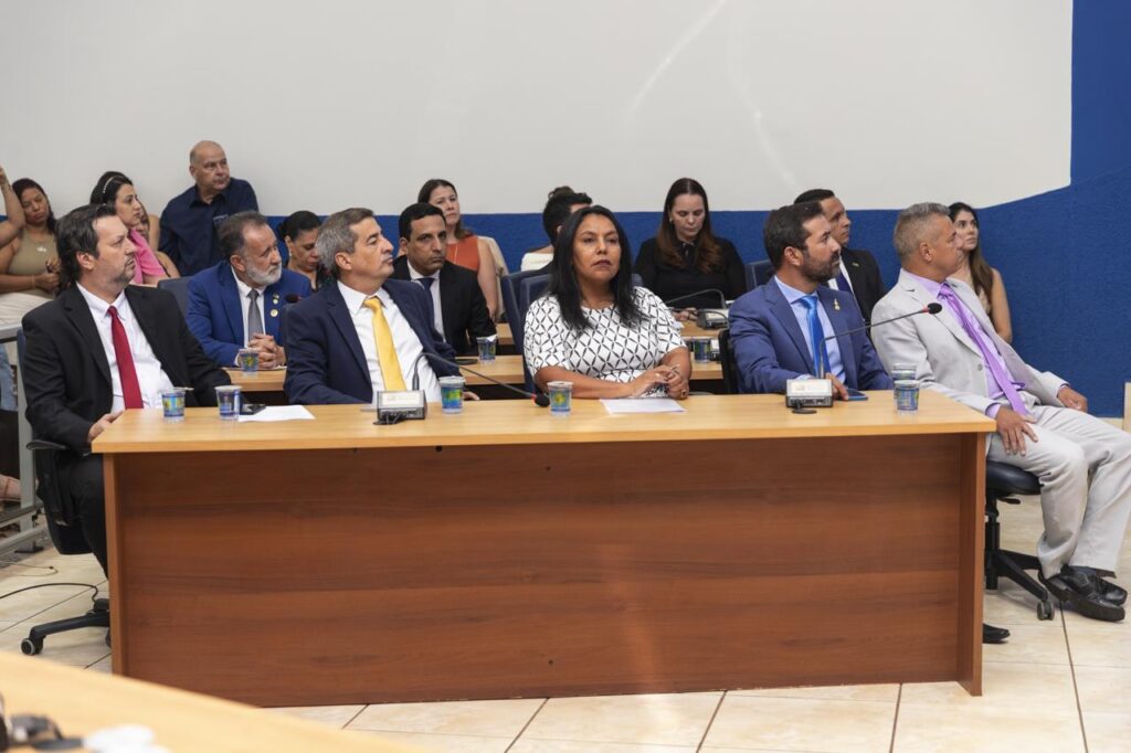 Doutor Cassiano Maia anuncia ampliação do horário de atendimento e jornada de 6h Doutor Cassiano Maia anuncia ampliação do horário de atendimento e jornada de 6h