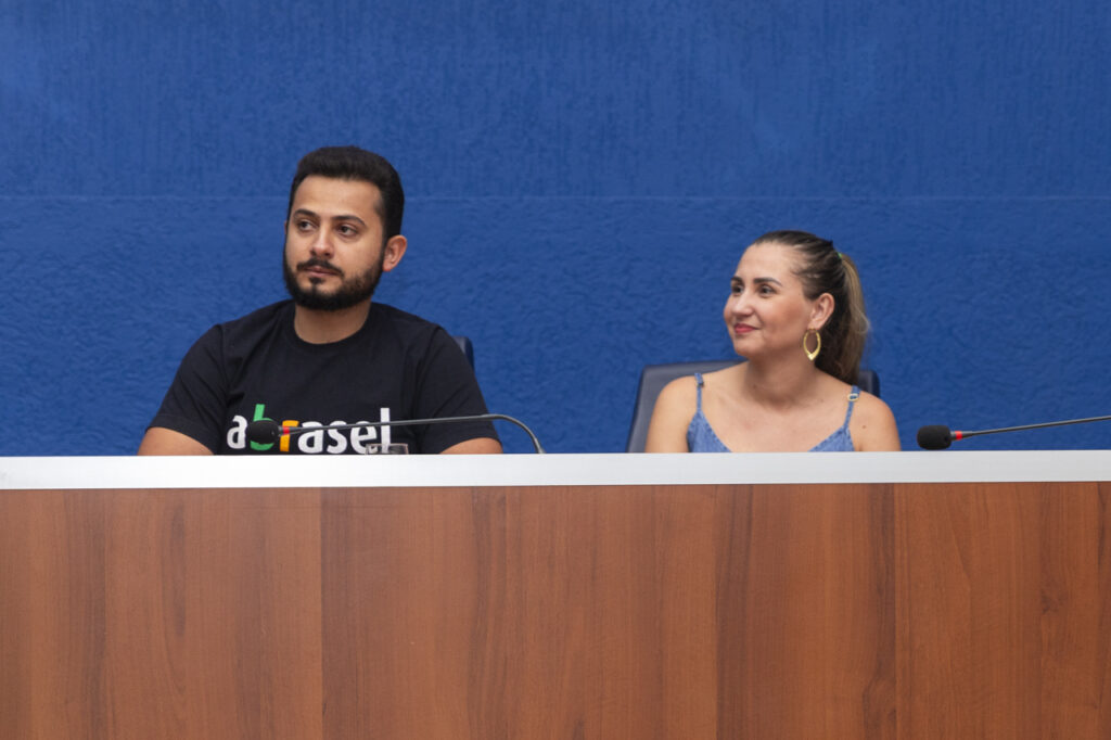 Empreendedores são homenageados por atuação no desenvolvimento de Três Lagoas Empreendedores são homenageados por atuação no desenvolvimento de Três Lagoas