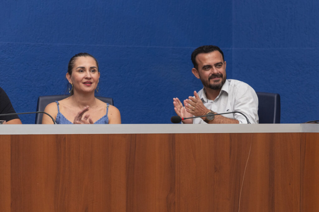 Empreendedores são homenageados por atuação no desenvolvimento de Três Lagoas Empreendedores são homenageados por atuação no desenvolvimento de Três Lagoas