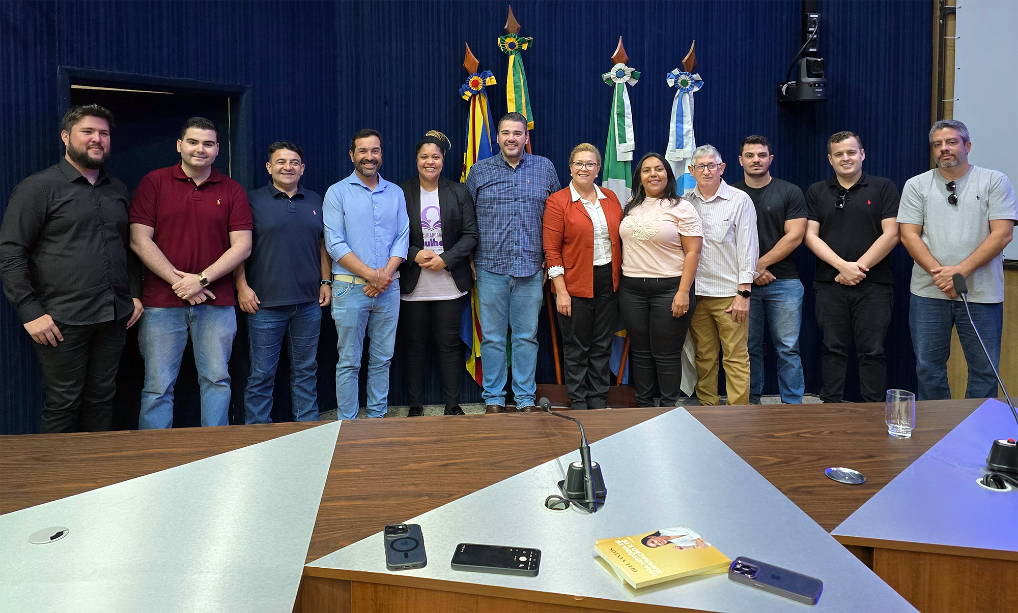 Câmara de Vereadores de Três Lagoas participa de encontro legislativo voltado às políticas públicas para mulheres Câmara de Vereadores de Três Lagoas participa de encontro legislativo voltado às políticas públicas para mulheres