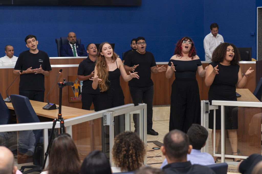 Empreendedores são homenageados por atuação no desenvolvimento de Três Lagoas Empreendedores são homenageados por atuação no desenvolvimento de Três Lagoas
