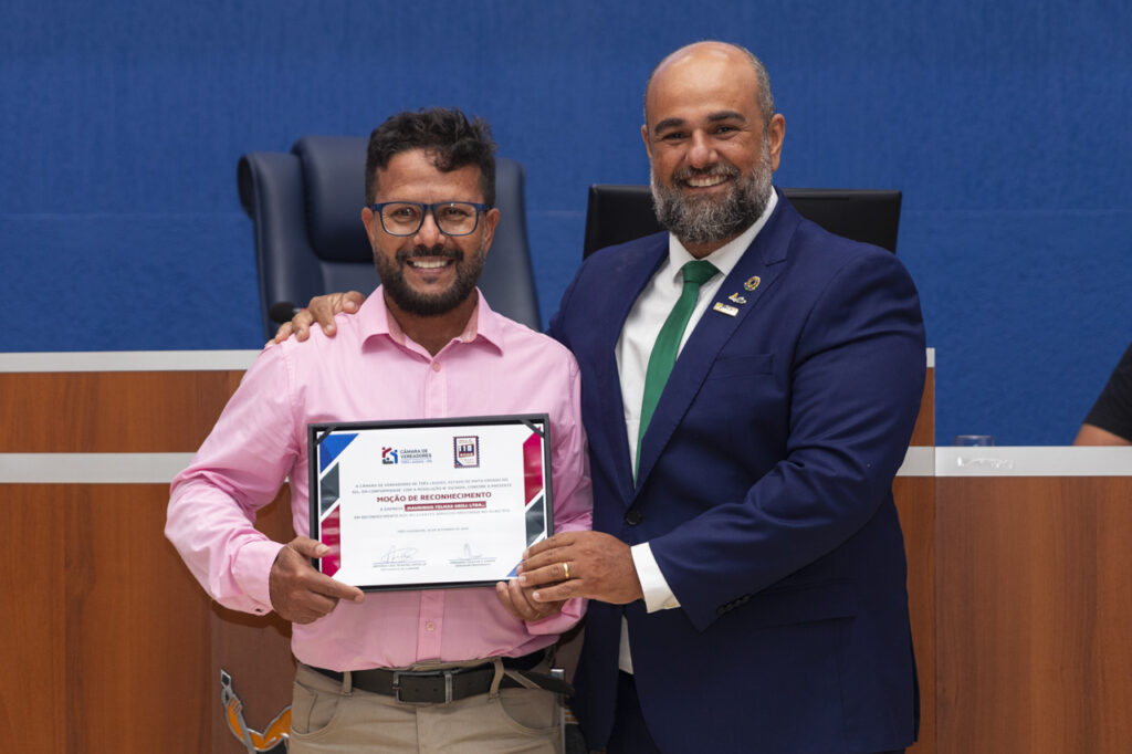 Empreendedores são homenageados por atuação no desenvolvimento de Três Lagoas Empreendedores são homenageados por atuação no desenvolvimento de Três Lagoas