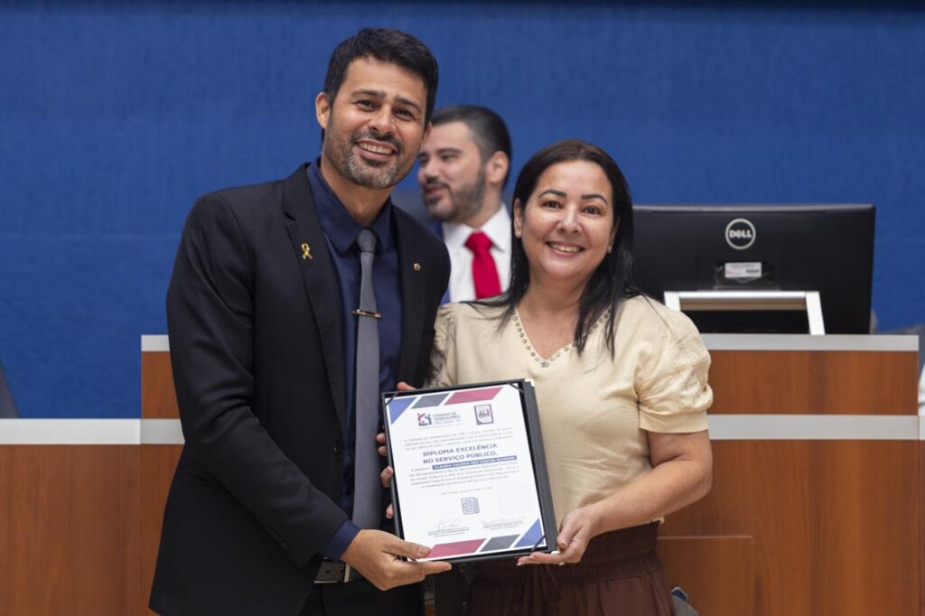 Doutor Cassiano Maia anuncia ampliação do horário de atendimento e jornada de 6h Doutor Cassiano Maia anuncia ampliação do horário de atendimento e jornada de 6h